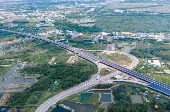 Thông tin báo chí về việc tổ chức thu phí và ban hành mức giá sử dụng dịch vụ tuyến đường cao tốc Bến Lức - Long Thành
